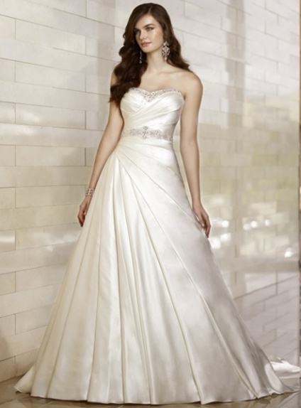 ELIZABETH - A-line Empire waist Chapel train Satin Sweetheart Wedding dress