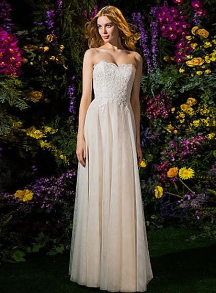 A-line Spaghetti straps Floor length Lace Tulle Strapless Wedding dress