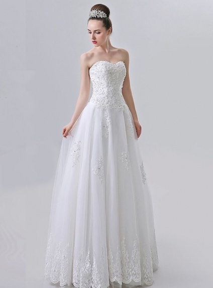 A-line Sweetheart Floor length Tulle Wedding dress