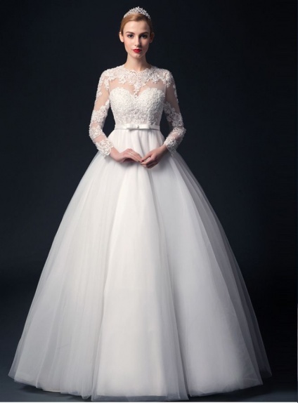 A-line Ball gown Sweetheart Floor length Tulle Wedding dress