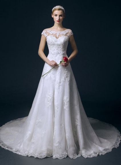 A-line Sweetheart Chapel train Tulle Low round/Scooped neck Wedding dress