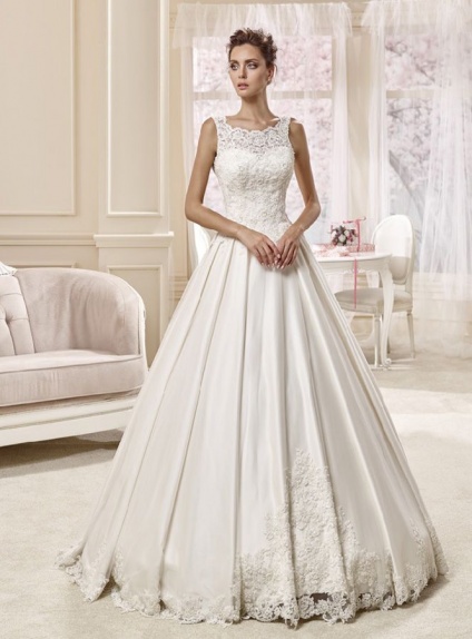 A-line Chapel train Satin Tulle Low round/Scooped neck Wedding dress