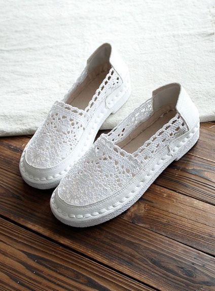 Round toe Lace Rubber sole Wedding shoes