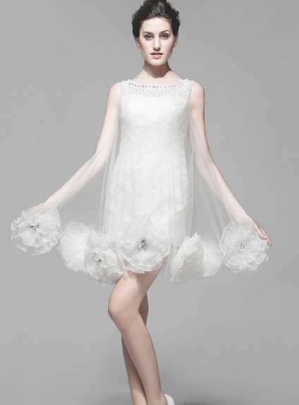 A-line Short Tulle Lace Low round/Scooped neck Wedding dress