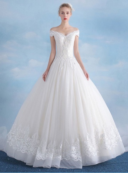 A-line Off the shoulder Floor length Tulle V-neck Wedding dress