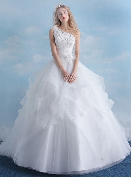 A-line Ball gown Floor length Tulle Lace One shoulder Wedding dress