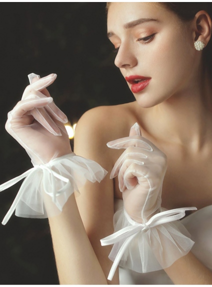 Short simple wedding gloves with satin ribbon