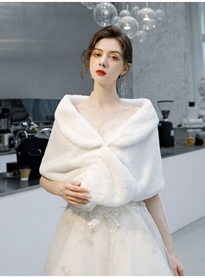 Stola sposa in pelliccia ecologica invernale semplice