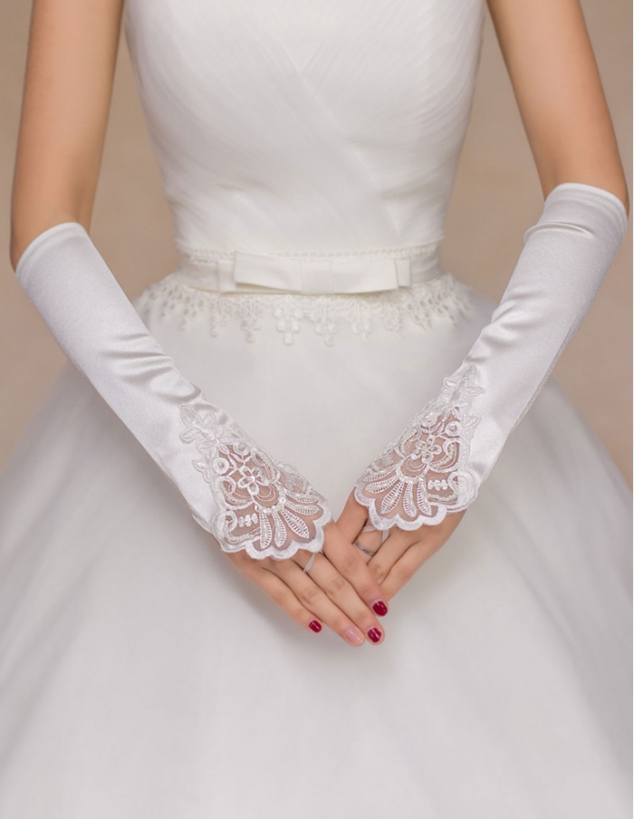 Bridal gloves