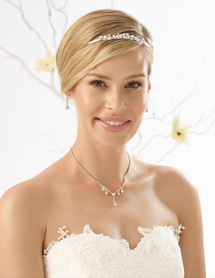 Bridal necklace and earring set