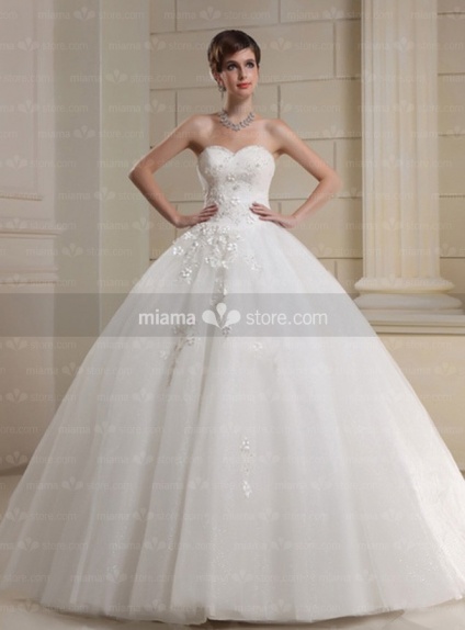 CHARLOTTE - A-line Ball gown Sweetheart Floor length Tulle Wedding dress